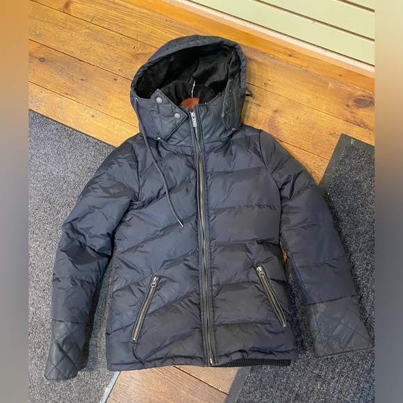 Volcom Womens Winter Jacket - Picture 3 of 8